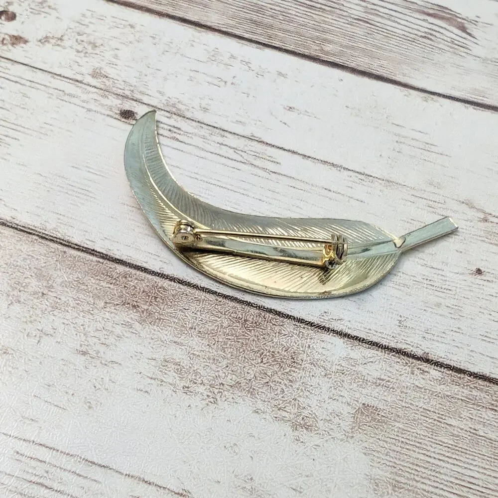 Vintage Brooch / Pin - Gold Tone Feather/Leaf